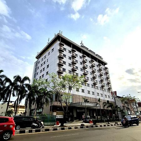 Royal Asia Hotel 巨港 外观 照片