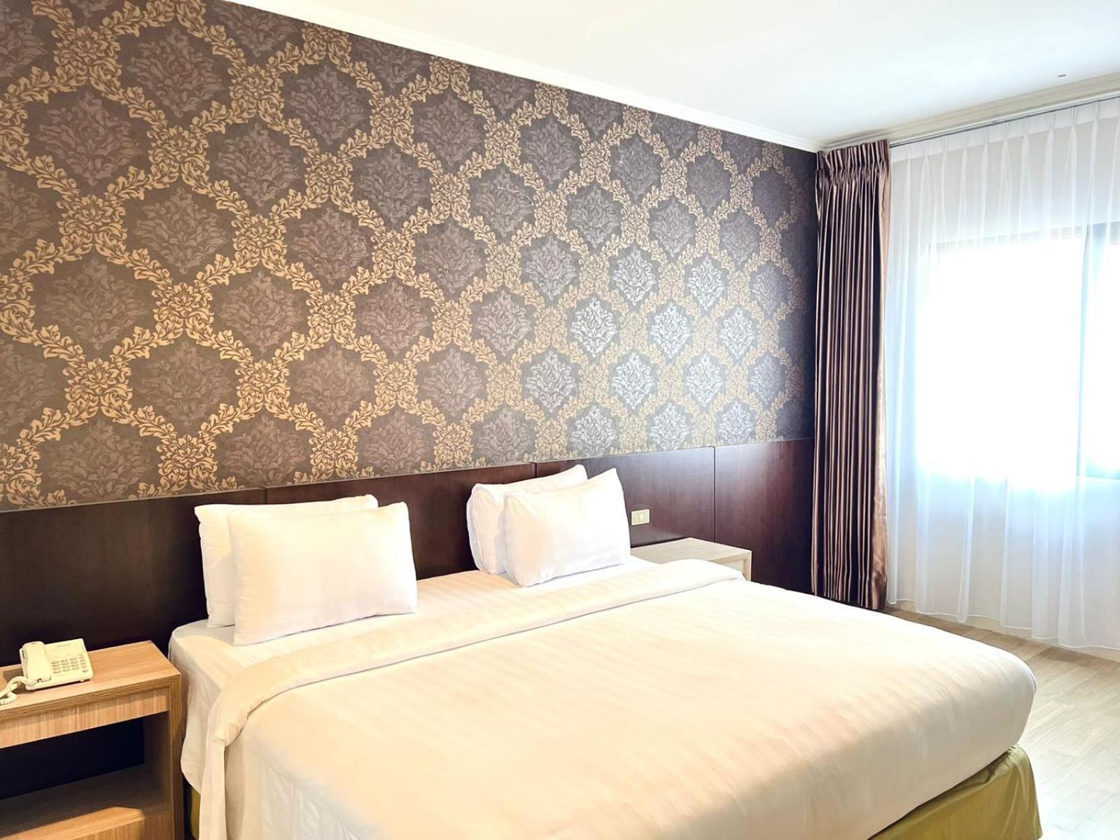 Royal Asia Hotel 巨港 外观 照片