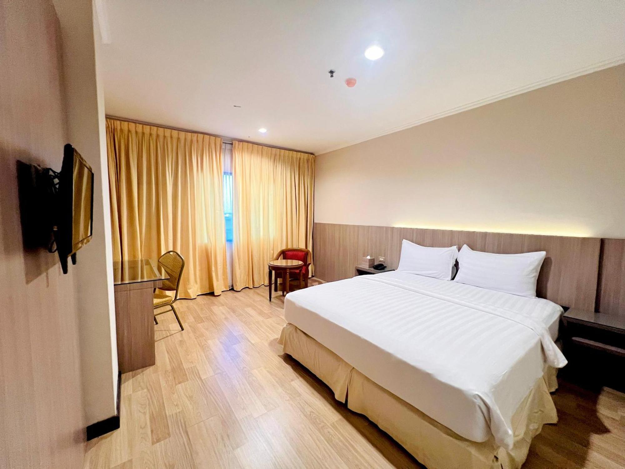 Royal Asia Hotel 巨港 外观 照片