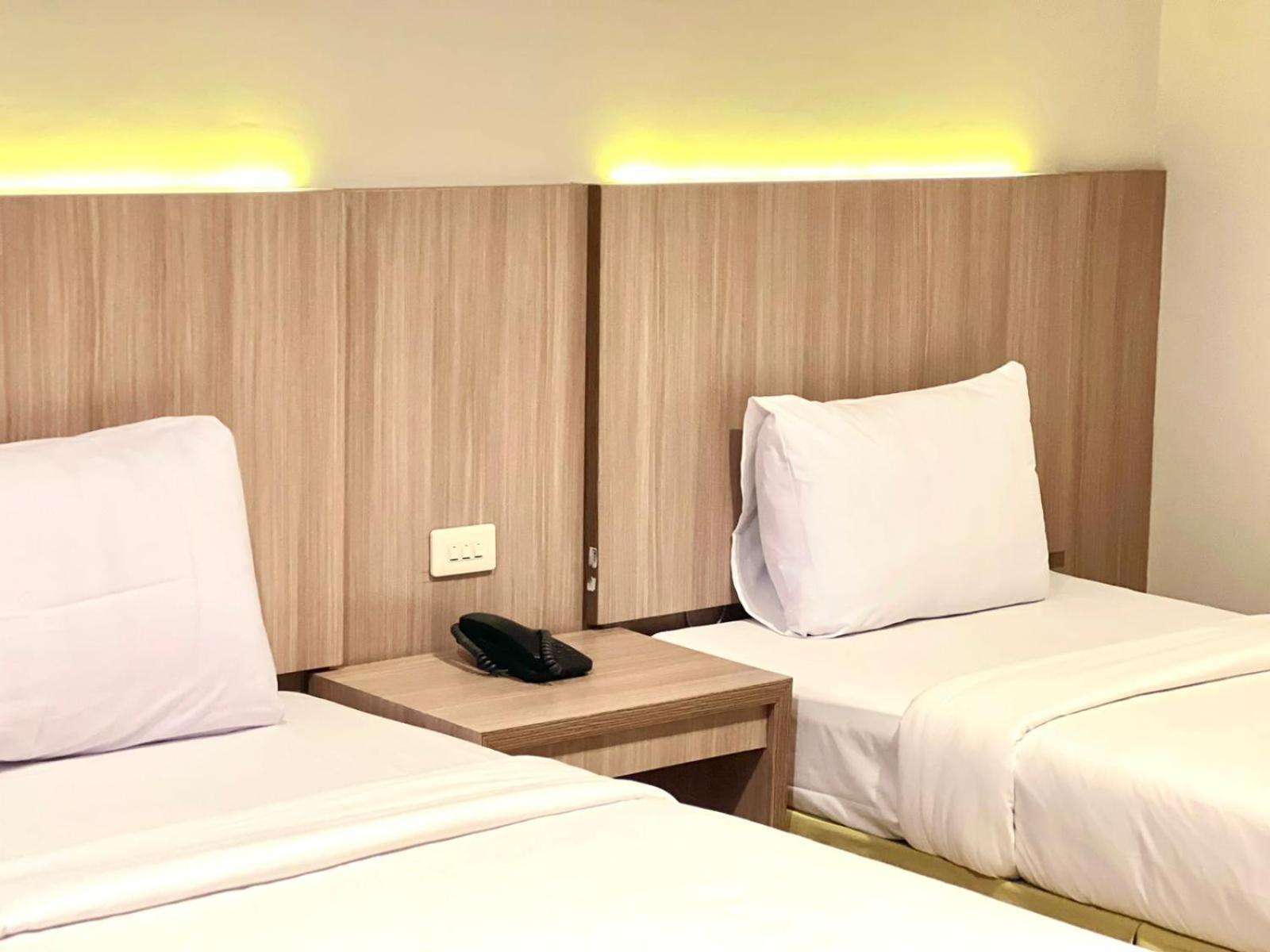 Royal Asia Hotel 巨港 外观 照片