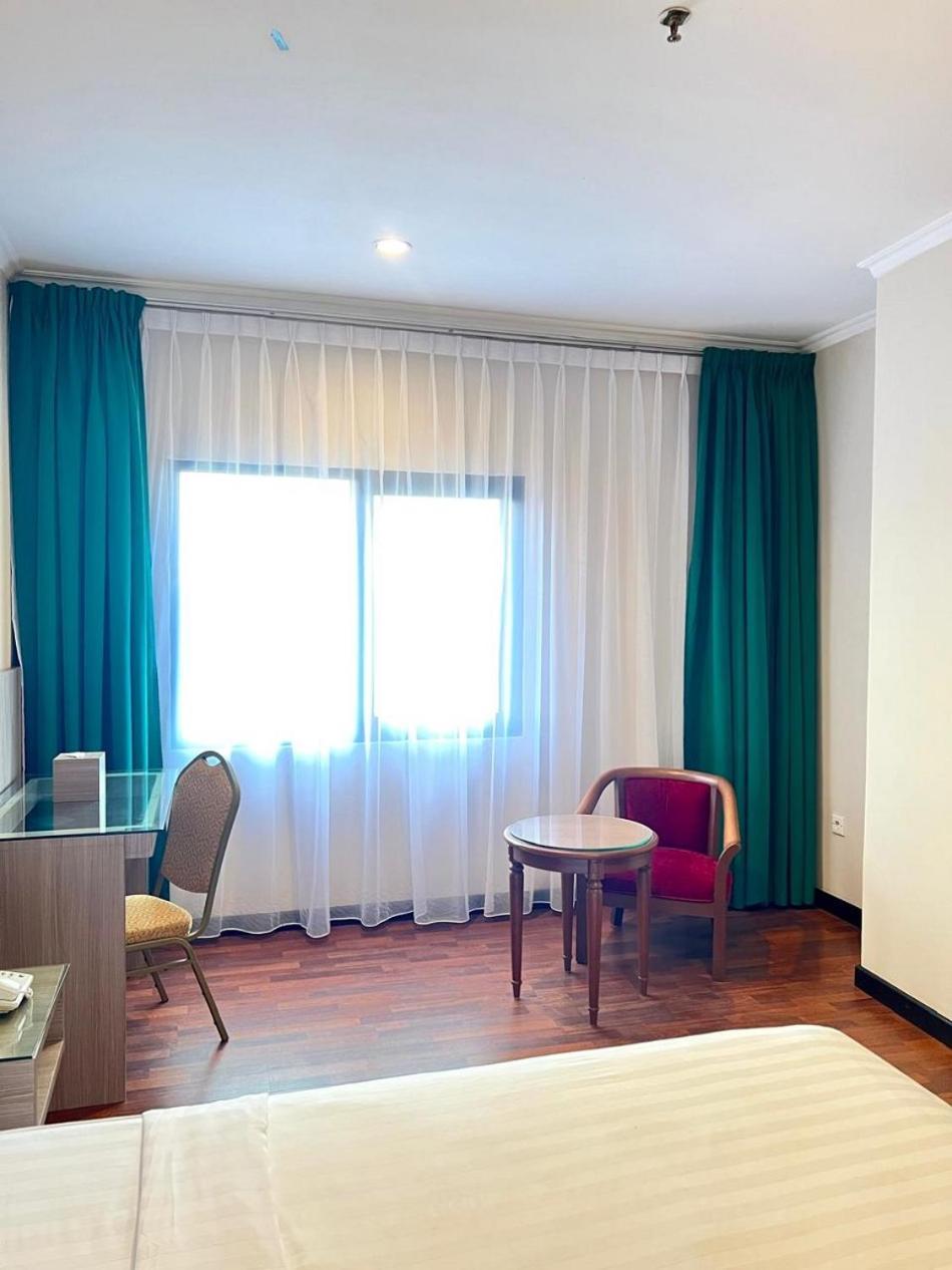 Royal Asia Hotel 巨港 外观 照片