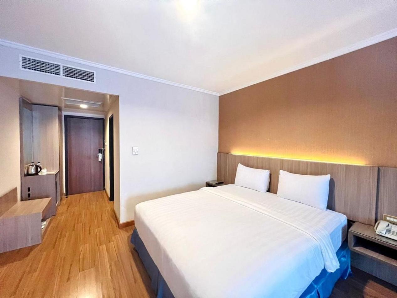 Royal Asia Hotel 巨港 外观 照片